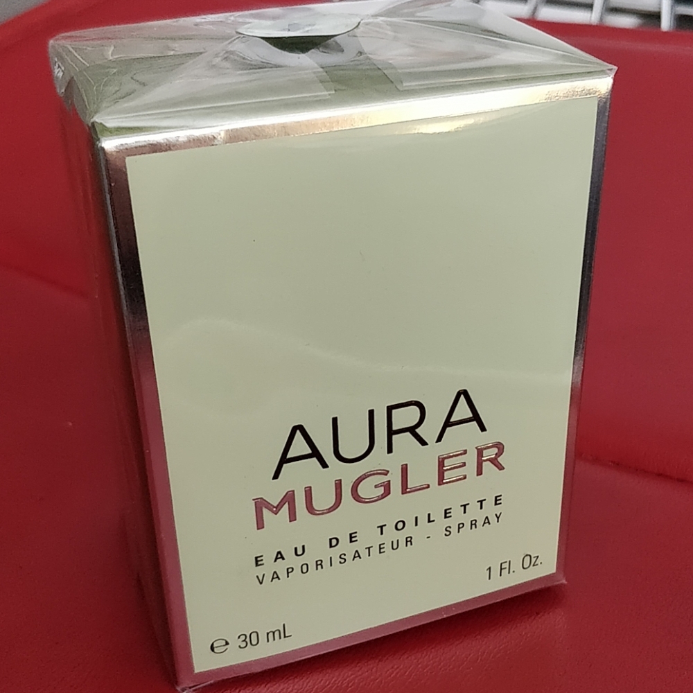 Angel Aura Mugler